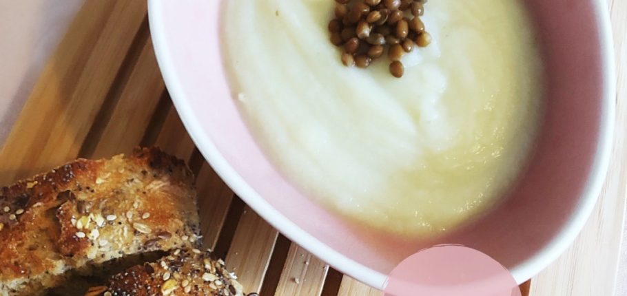 veganistische bloemkoolsoep