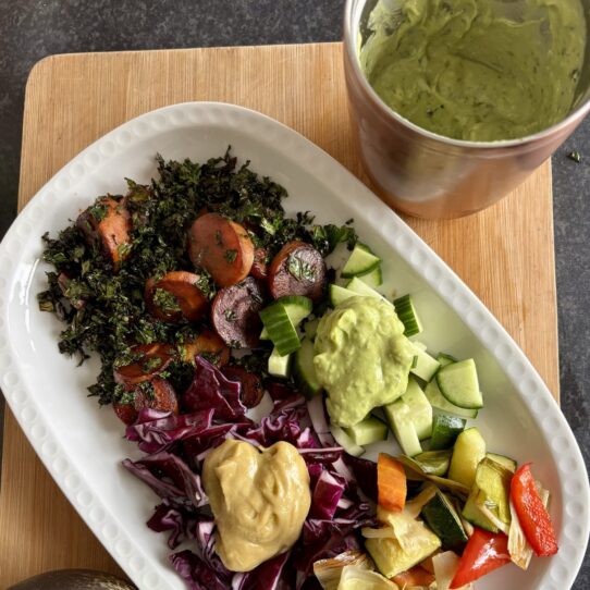 Romige vegan avocado dip