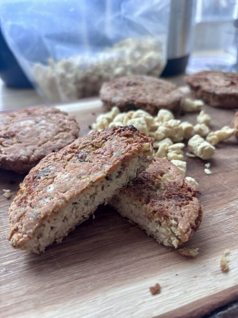 Zelf vegan sojaburgers maken