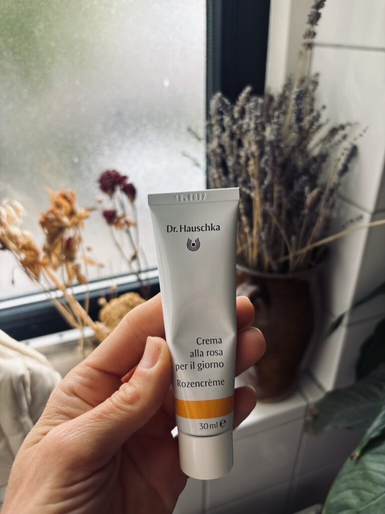 100% natuurlijke nachtcrème van dr Hauschka 