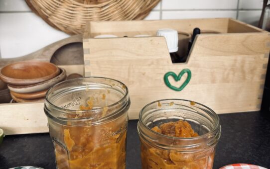 Vegan papaya chutney