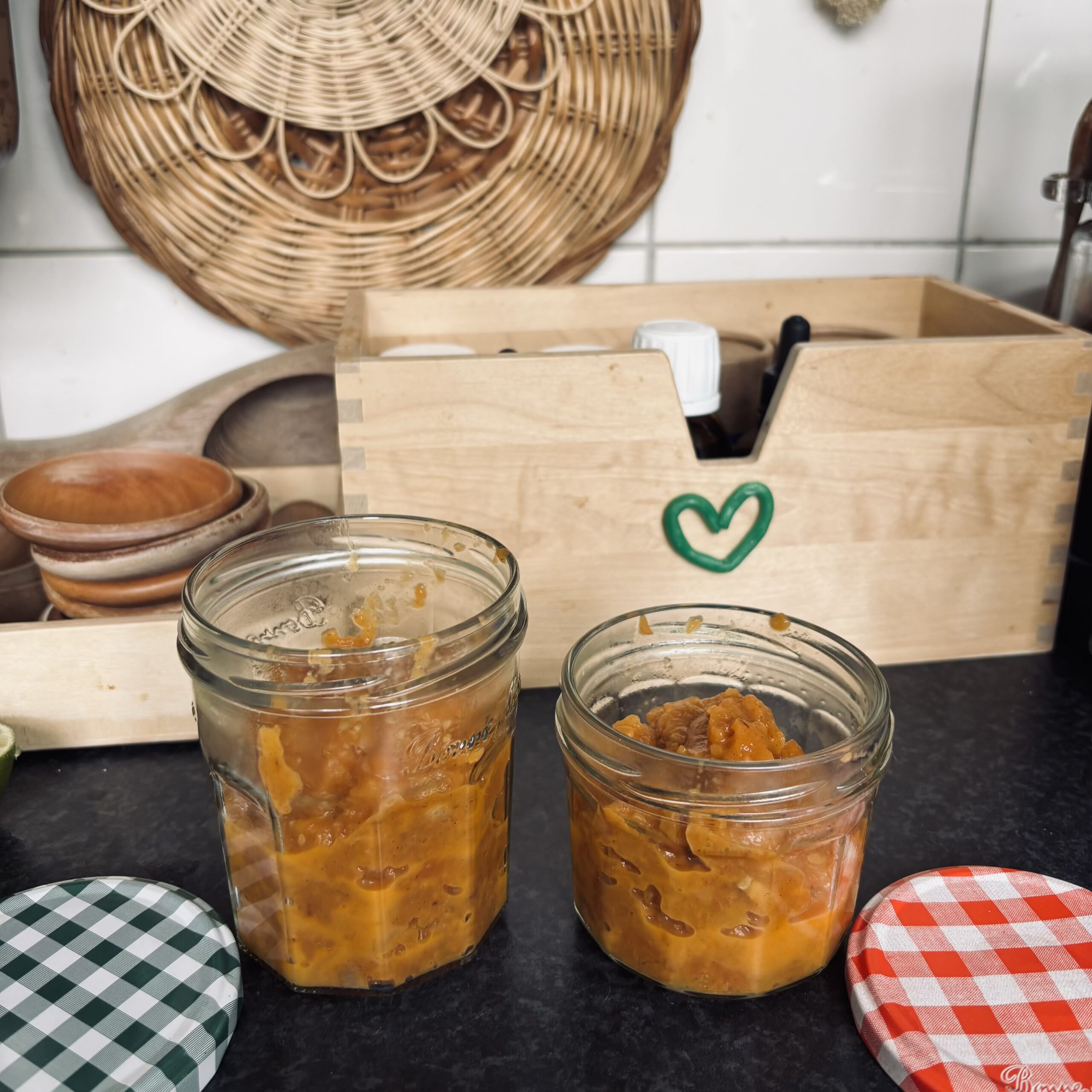 Vegan papaya chutney