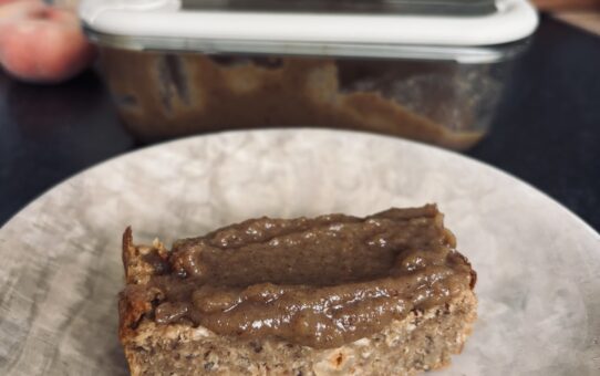 Vegan karamel repen met hazelnoot